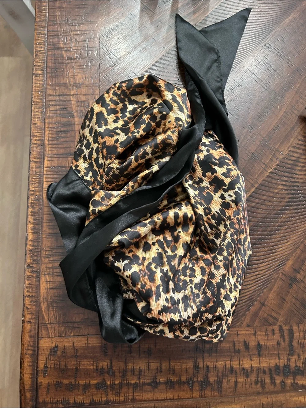 N/A luxurious leopard